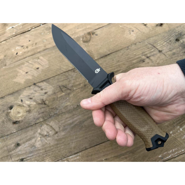 Image Couteau GERBER Strongarm 1058 Coyote avec étui - 13786 - Kodiak Store