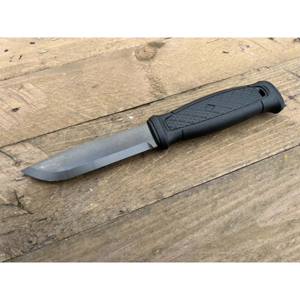 Image Couteau MORA Garberg Black Carbon 13147 avec étui - 13822 - Kodiak Store