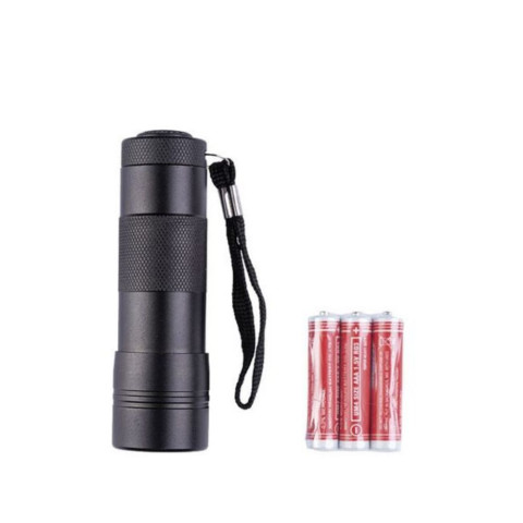 Image Lampe torche Mil-tec 12 LED (3AAA) noire - 16337 - Kodiak Store