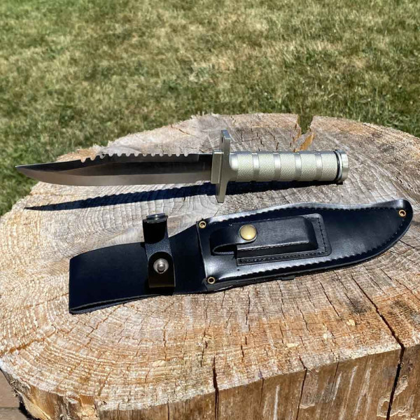 Image Couteau de survie argenté - 16570 - Kodiak Store